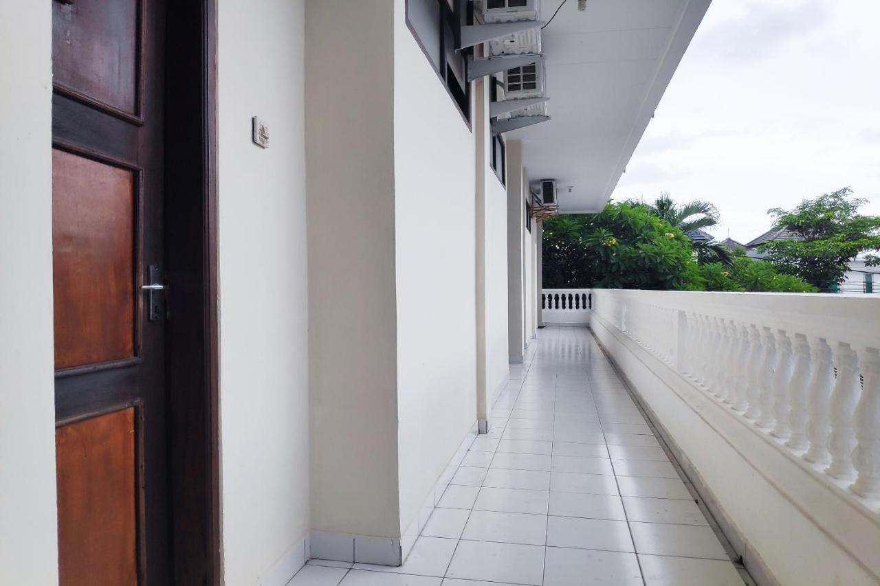 Spot On 2426 Hotel Aget Jaya II Denpasar Exterior foto