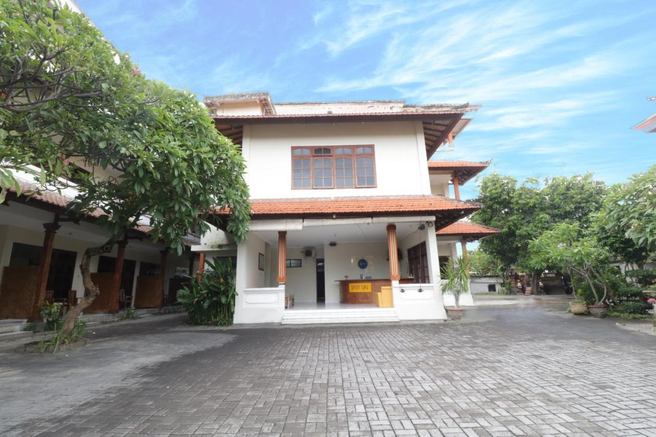 Spot On 2426 Hotel Aget Jaya II Denpasar Exterior foto